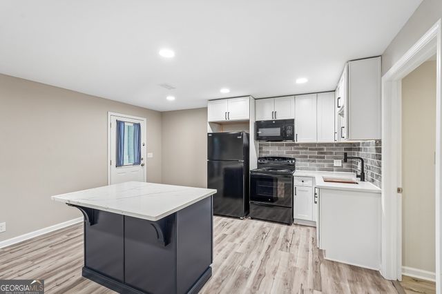 4508 Kingsgate Court NW, Acworth, GA 30101