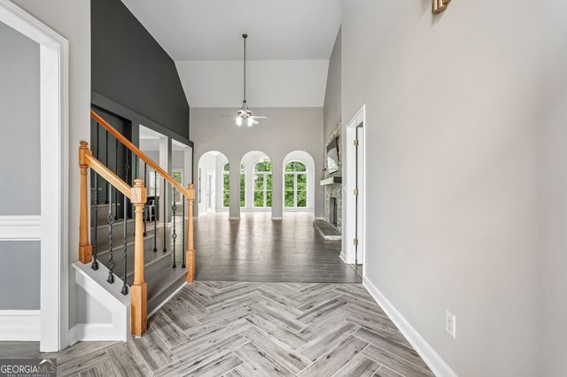 4508 Kingsgate Court NW, Acworth, GA 30101