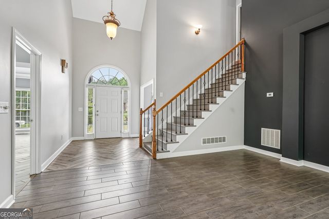4508 Kingsgate Court NW, Acworth, GA 30101