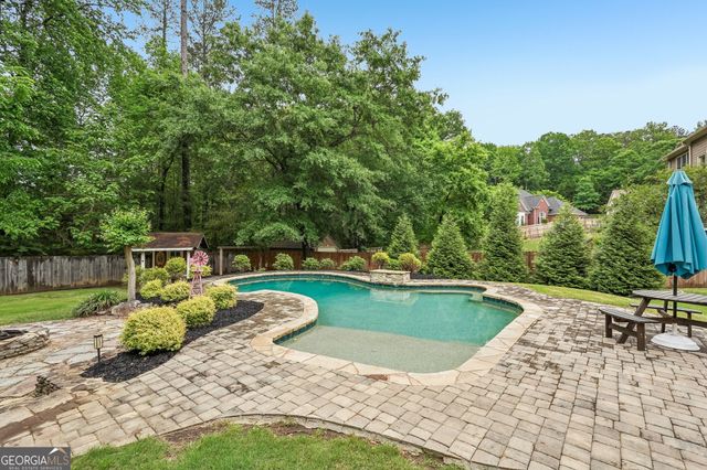 4508 Kingsgate Court NW, Acworth, GA 30101