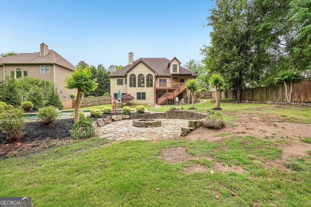 4508 Kingsgate Court NW, Acworth, GA 30101