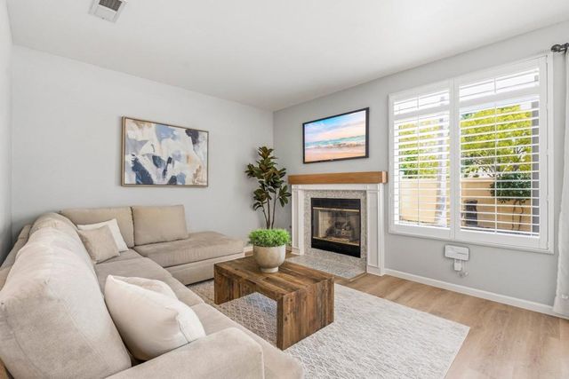 12306 Springwater, San Diego, CA 92128