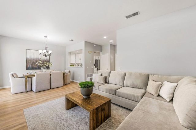 12306 Springwater, San Diego, CA 92128