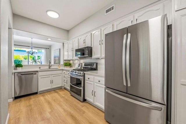 12306 Springwater, San Diego, CA 92128