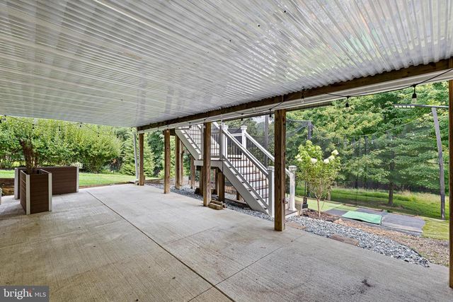 328 WAGON WHEEL LN, Hockessin, DE 19707
