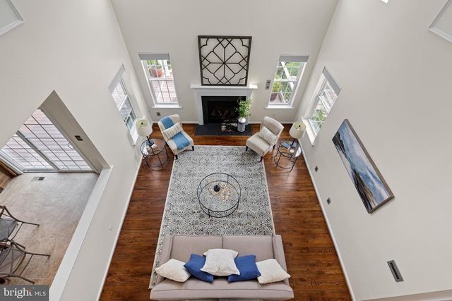 328 WAGON WHEEL LN, Hockessin, DE 19707
