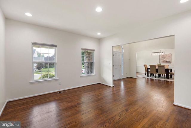 328 WAGON WHEEL LN, Hockessin, DE 19707