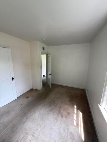 1944 E North Broadway Street, Columbus, OH 43224