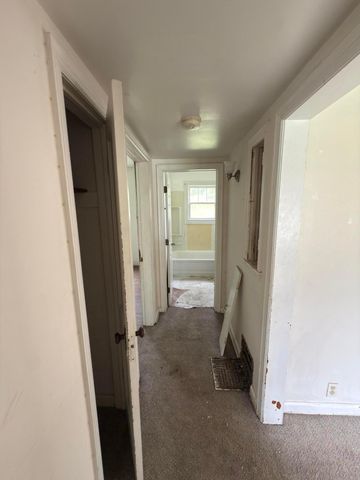 1944 E North Broadway Street, Columbus, OH 43224