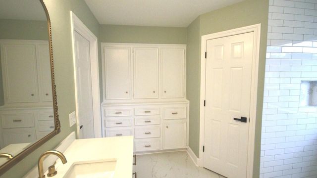 7827 Zilonis Court, Jersey Village, TX 77040