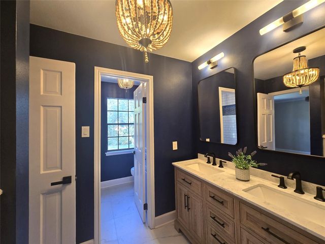 7827 Zilonis Court, Jersey Village, TX 77040
