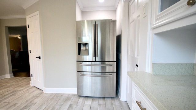 7827 Zilonis Court, Jersey Village, TX 77040