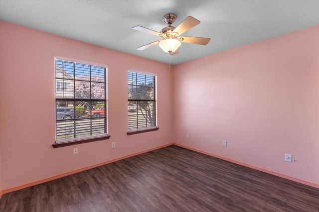 7704 Juneberry Street NW, Albuquerque, NM 87120