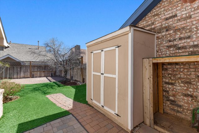 7704 Juneberry Street NW, Albuquerque, NM 87120