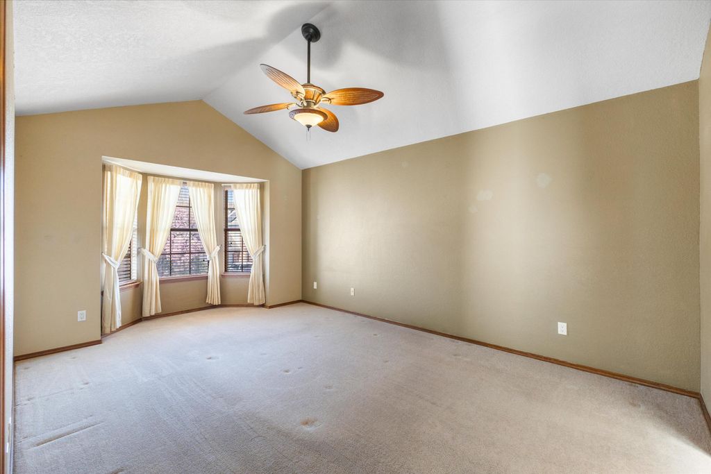 Image 21 of property listing at 7704 Juneberry Street NW, Albuquerque, NM 87120