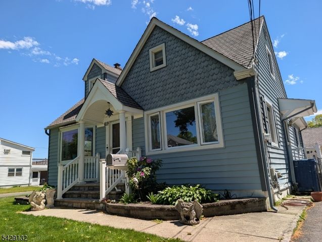 19 Kathryn St, Clark Twp., NJ 07066