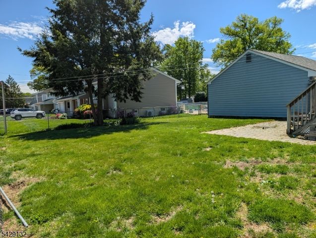 19 Kathryn St, Clark Twp., NJ 07066