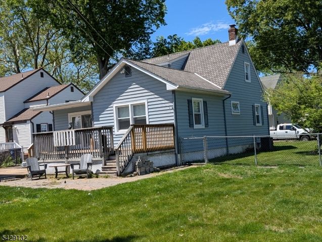 19 Kathryn St, Clark Twp., NJ 07066