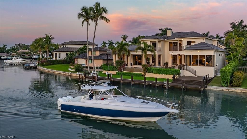 319 Devils Bight, Naples, FL 34103