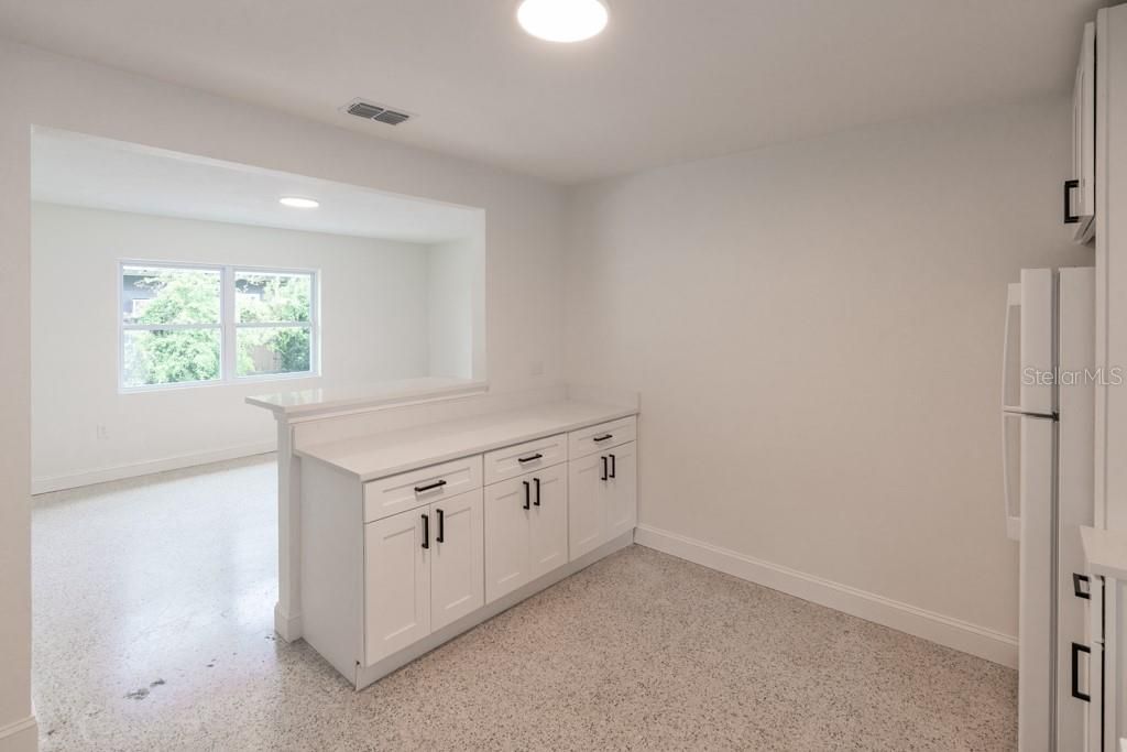 Image 11 of property listing at 1618 INDIANA AVENUE, Winter Park, FL 32789