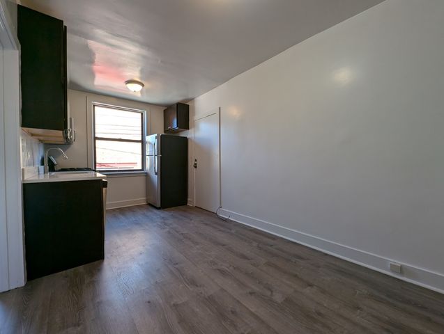 2334.5 N Spaulding Avenue 1A, Chicago, IL 60647