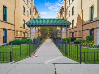 2334.5 N Spaulding Avenue 1A, Chicago, IL 60647