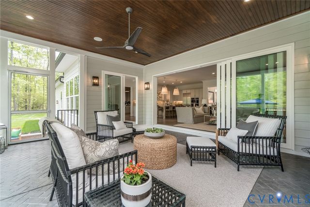 15181 Fawn Hollow Trl, Beaverdam, VA 23047