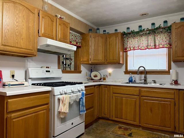 10215 Bended Trail, Irving, IL 62032