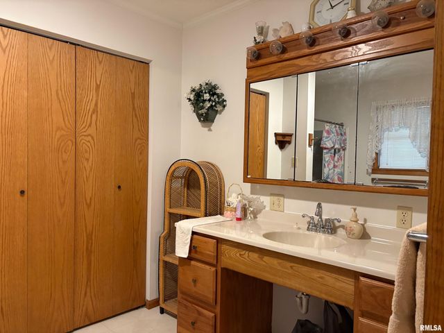 10215 Bended Trail, Irving, IL 62032