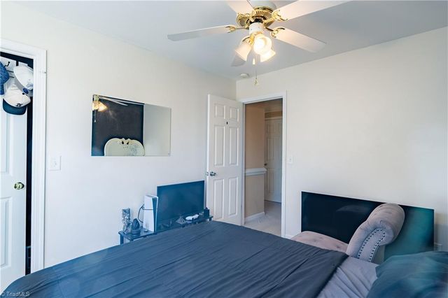 3809 Parkway Vista Road, Greensboro, NC 27409