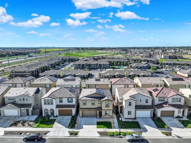 3530 Damora Ave, Sacramento, CA 95835