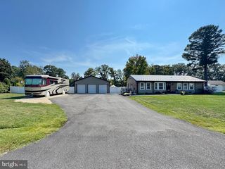 7406 ROBIN RD, La Plata, MD 20646