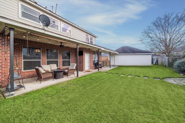 15907 Chart House Court, Houston, TX 77044