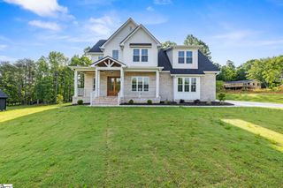 239 S Glassy Mountain Road, Landrum, SC 29356
