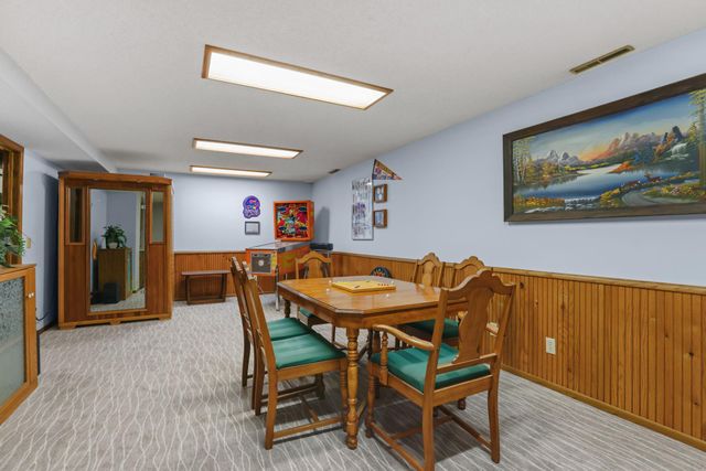 1113 106th Avenue NE, Blaine, MN 55434