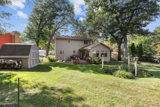 1113 106th Avenue NE, Blaine, MN 55434