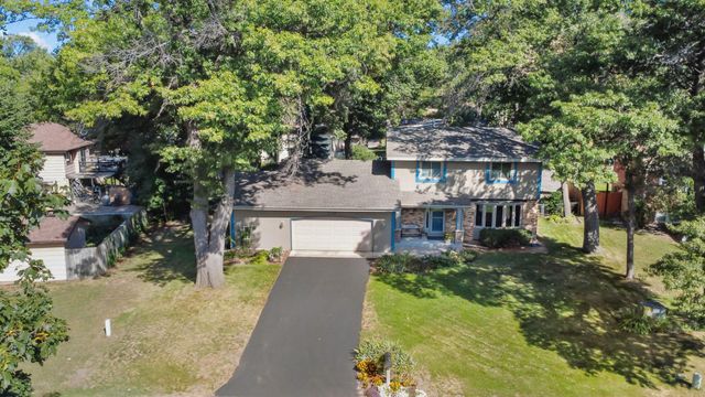 1113 106th Avenue NE, Blaine, MN 55434
