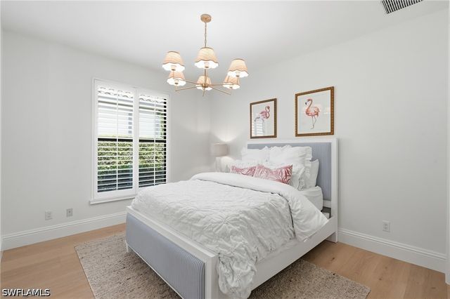 9833 Clear Lake CIR, Naples, FL 34109