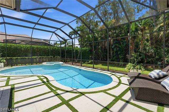9833 Clear Lake CIR, Naples, FL 34109