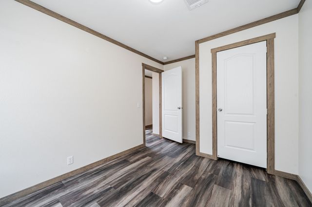 7032 FM 751, Wills Point, TX 75169