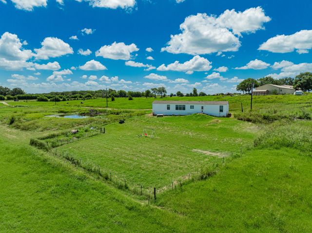7032 FM 751, Wills Point, TX 75169