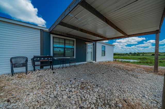 7032 FM 751, Wills Point, TX 75169