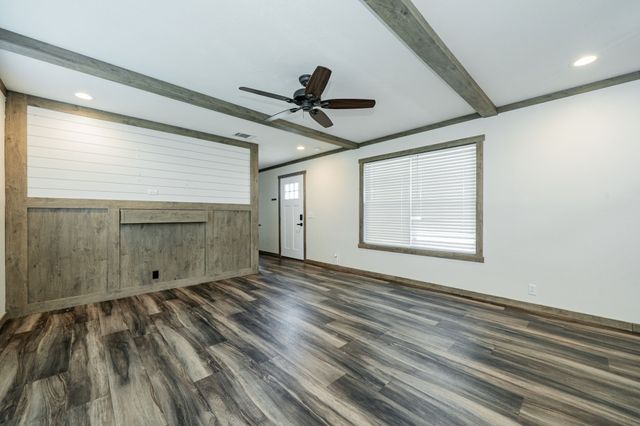 7032 FM 751, Wills Point, TX 75169