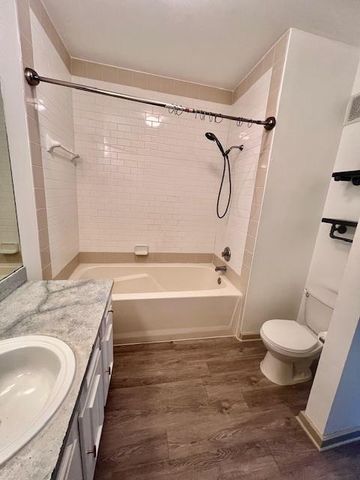 1201 Grove BLVD 1901, Austin, TX 78741