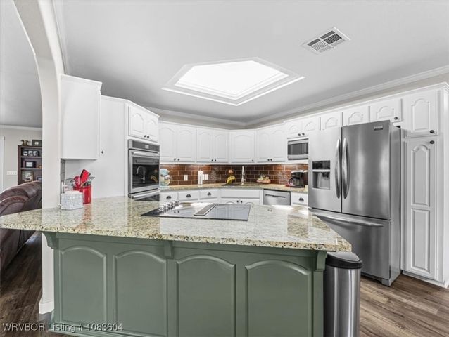 34667 Wolf Trail, Wister, OK 74966