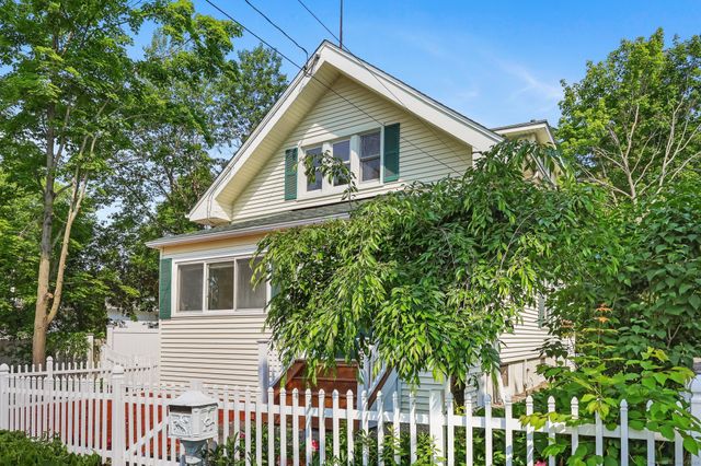 366 Suburban Avenue, Fairfield, CT 06825