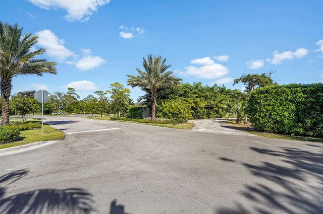2900 Avenue Au Soleil, Gulfstream, FL 33483