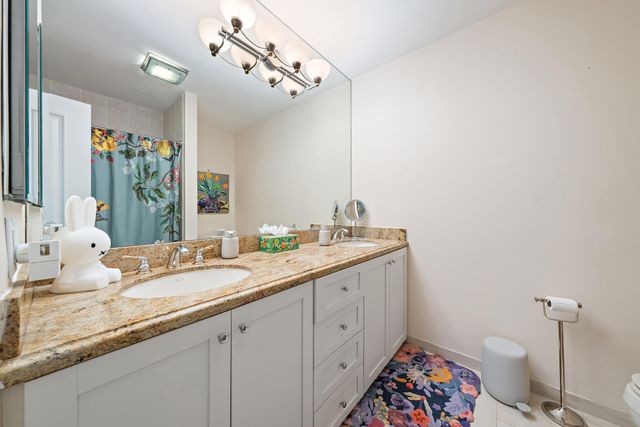 28 Marlwood Lane, Palm Beach Gardens, FL 33418