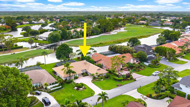 28 Marlwood Lane, Palm Beach Gardens, FL 33418