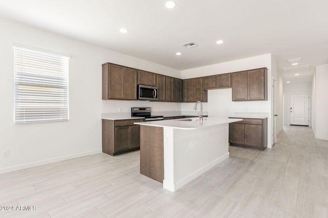 23975 W YAVAPAI Street, Buckeye, AZ 85326